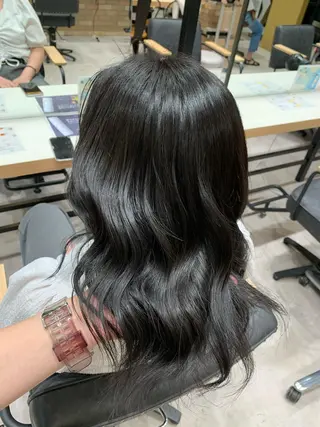 ミディアム 【髪質改善】 優菜のヘアスタイル