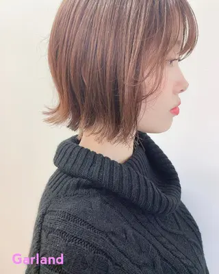 ショート 色白に見える暗髪 梅田・増田のヘアスタイル