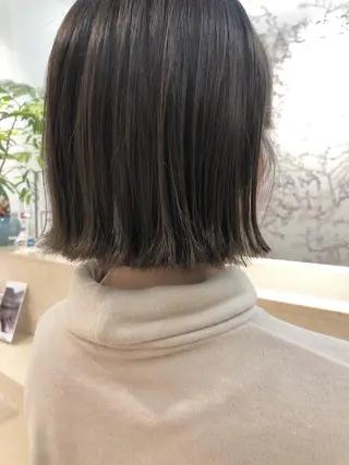 ショート カラー 小林 瑚白のヘアスタイル