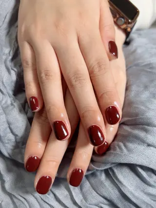 ネイル nail studio Ulu所属・漆崎 茜のネイルデザイン