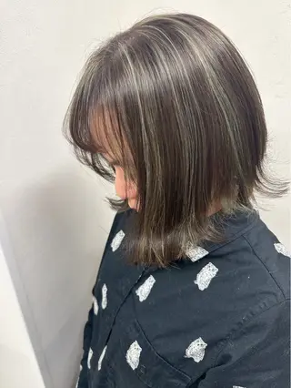 ミディアム カラー カットカラー募集中✨ 加藤りり菜のヘアスタイル