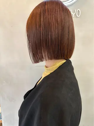 ミディアム カラー センターパート/ 暖色カラーayuのヘアスタイル