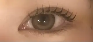 マツエク・マツパ UNDRvr ユズのヘアスタイル