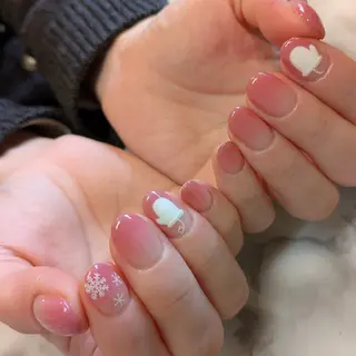 ネイル ジェヌインネイル 河内のネイルデザイン