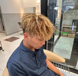 カラー パーマ メンズ 畑 雄貴のヘアスタイル