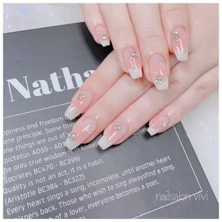 ネイル ＶＩＶＩ nailsalonのネイルデザイン