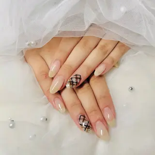 ネイル AYAKA🩵難波♡ 韓国ネイルで可愛く♡のネイルデザイン