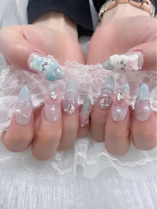 ネイル 五十嵐 美智のネイルデザイン