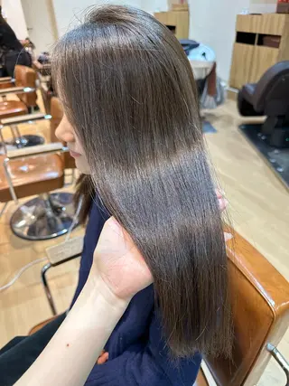 セミロング カラー luve heart's And Be  minamisemba所属・脇坂 佳世の眉毛・アイブロウイメージ