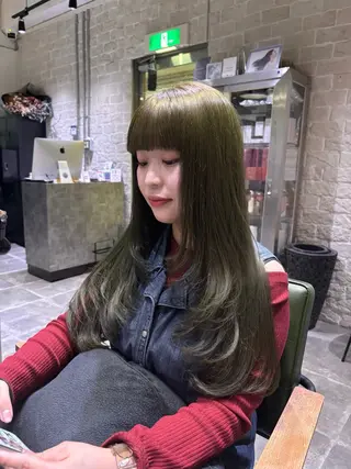 カラー AYANE 韓国ヘア /レイヤーカットのヘアスタイル