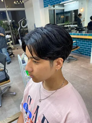 パーマ メンズ レイヤーボブ/ 艶カラー/サナ🌼のヘアスタイル