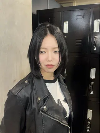 ショート ザクザクレイヤー 🍀/ブリーチ/小田のヘアスタイル