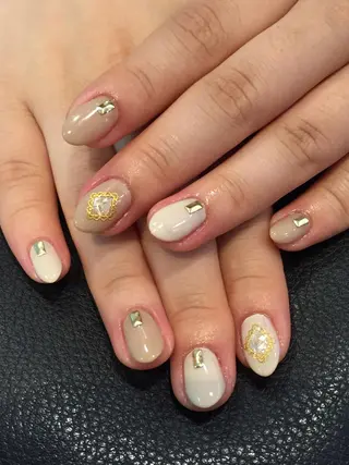 ネイル Sympa 𝓜iwako🐰ᩚのネイルデザイン