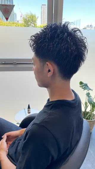 メンズ YinYang所属・川﨑 章弘のヘアスタイル