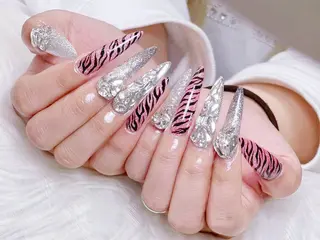 メンズ ネイル Bloom スカルプ専門店のネイルデザイン