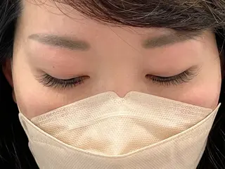 マツエク・マツパ ちょっきん&ぱーまひらの所属・渡邉 沙也果のマツエク・マツパデザイン