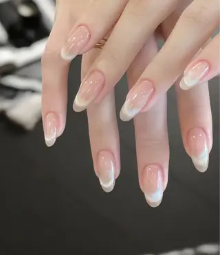 ネイル 石井 百合のネイルデザイン