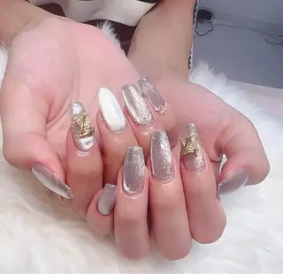 ネイル ＆ME アンドミーのネイルデザイン