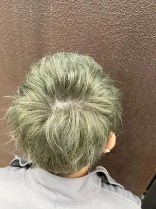 ショート カラー mow hair所属・yoshikei -mow hair-のヘアスタイル