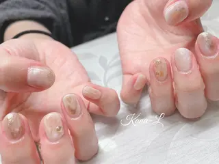 ネイル 芦辺 香奈のネイルデザイン