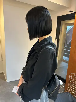 ショート W所属・小林 朋花のヘアスタイル