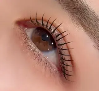 パーマ アデル エクステサロンのマツエク・マツパデザイン