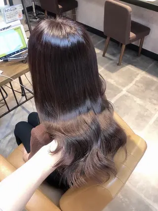 ロング カラー ロンドネートゥル所属・Londnaitre MAHOのヘアスタイル