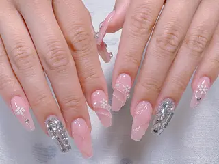 ネイル 🐳彩羽チップ 長さだし専門🐳のネイルデザイン