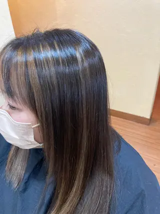 セミロング R's hair 大道瞳のヘアスタイル