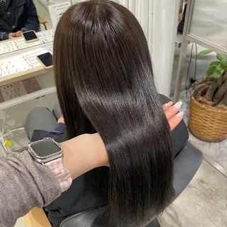 ロング カラー ななみ.⋆𝜗𝜚 艶カラー/まつパのヘアスタイル