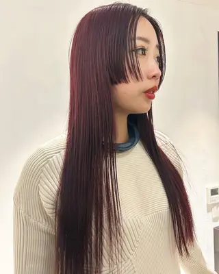 ロング カラー Loom.所属・村上雅人 ナチュラルモードのヘアスタイル