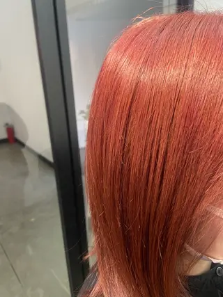 ミディアム カラー 瀧下 唯のヘアスタイル