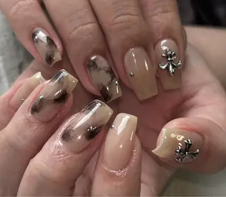 ネイル BERA NAILSのネイルデザイン