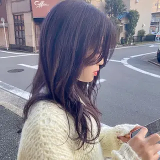 ロング カラー 折田 真優のヘアスタイル