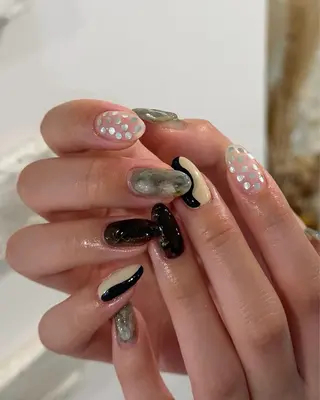 ネイル manami vi2のネイルデザイン