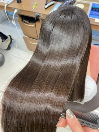 ロング パーマ 長妻莉央/縮毛矯正 髪質改善カラーのヘアスタイル