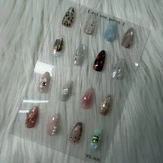 ネイル SHION  のネイルデザイン