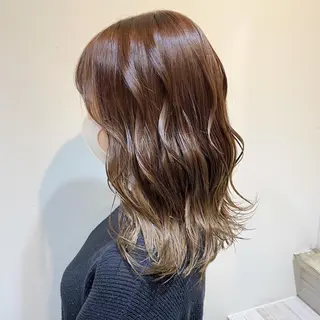 セミロング カラー ヘアアレンジ 伊藤 玲衣のヘアスタイル