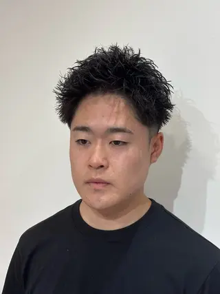 ショート パーマ メンズ 【店長】メンズ職人 短髪　ハイトーン🔥のヘアスタイル