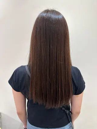 セミロング カラー タイトボブ個性派カラ ーAKANEのヘアスタイル