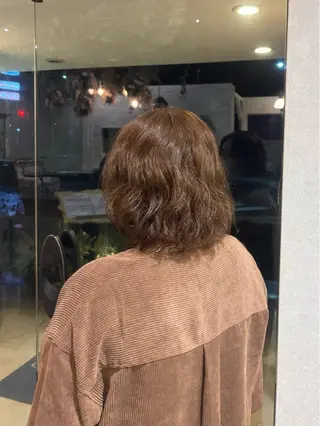 ミディアム Rudder 牛嶋のヘアスタイル