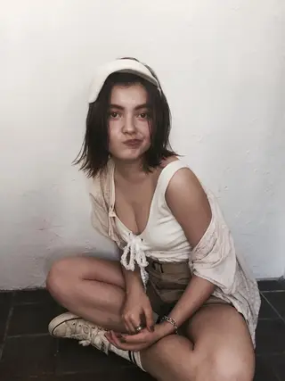 ショート pole/apartment所属・💓パーマ，💗 レイヤーカットのヘアスタイル