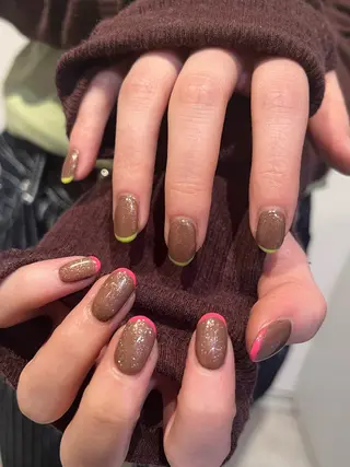 ネイル オタク美容師🛍/ 酸性ストレート/艶髪のヘアスタイル