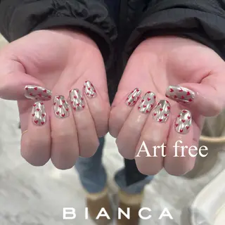 ネイル Bianca川口 Nagoyaのマツエク・マツパデザイン