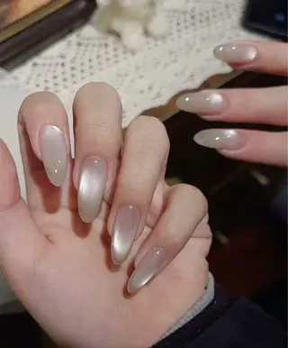 ネイル salon GOLD フォンのネイルデザイン