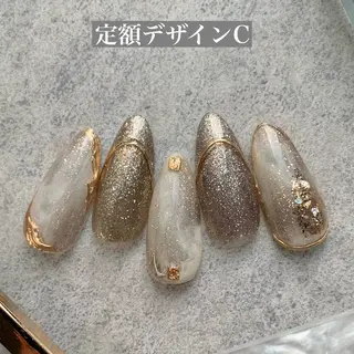 ネイル シンプルネイル EMIKOのネイルデザイン
