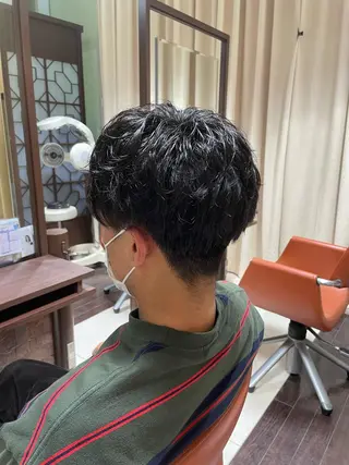 ショート パーマ メンズ 成田で1番お悩み解決 の髪へ導くみつきのヘアスタイル