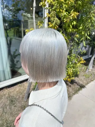 カラー and c yumeのヘアスタイル