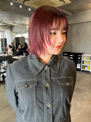 ショート レイヤーカット\ウル フ　chinatsuのヘアスタイル