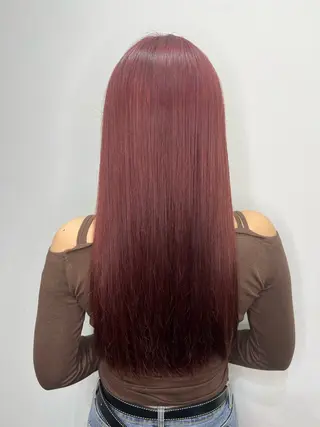 ロング カラー Carrefour LOHAS 草加東口店所属・LOHAS Rioのヘアスタイル